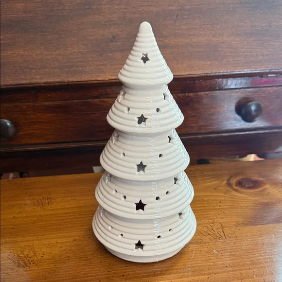 Ceramic Christmas Tree with Star Cutouts - Picture 1 of 8